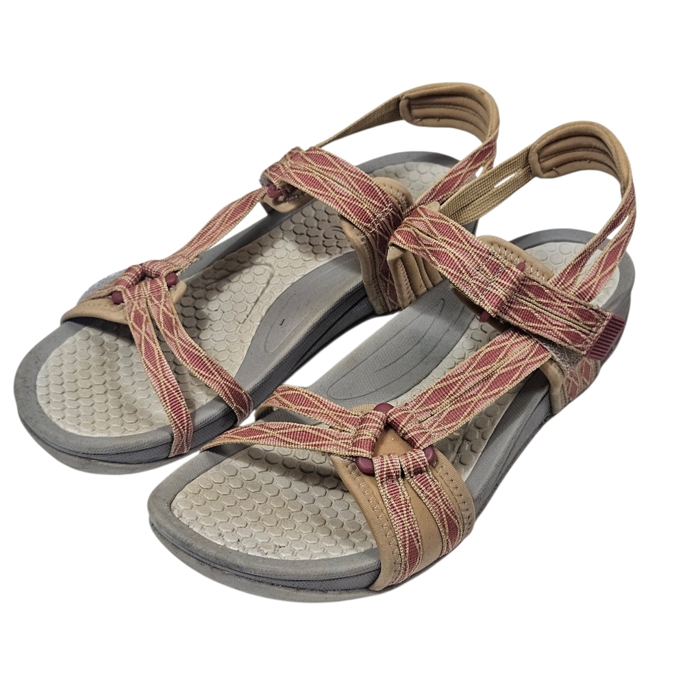 Women’s Adjustable Strappy Sandals in Red and Tan